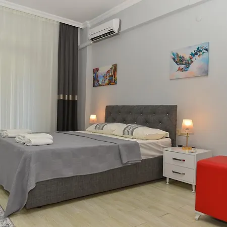 Villa Vılla Alp's Trıplex Lagoon Havuz Olanaği Sunan